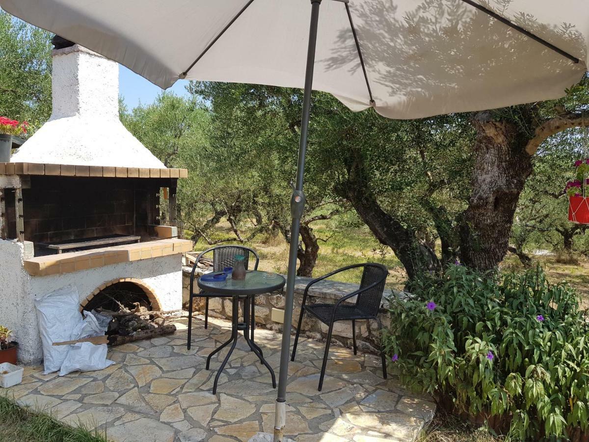 Villa Zoi Meson Yerakarion Exterior photo